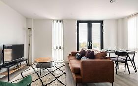 Stayzeni, Ouse Court York Spacious 2 Bed Flat